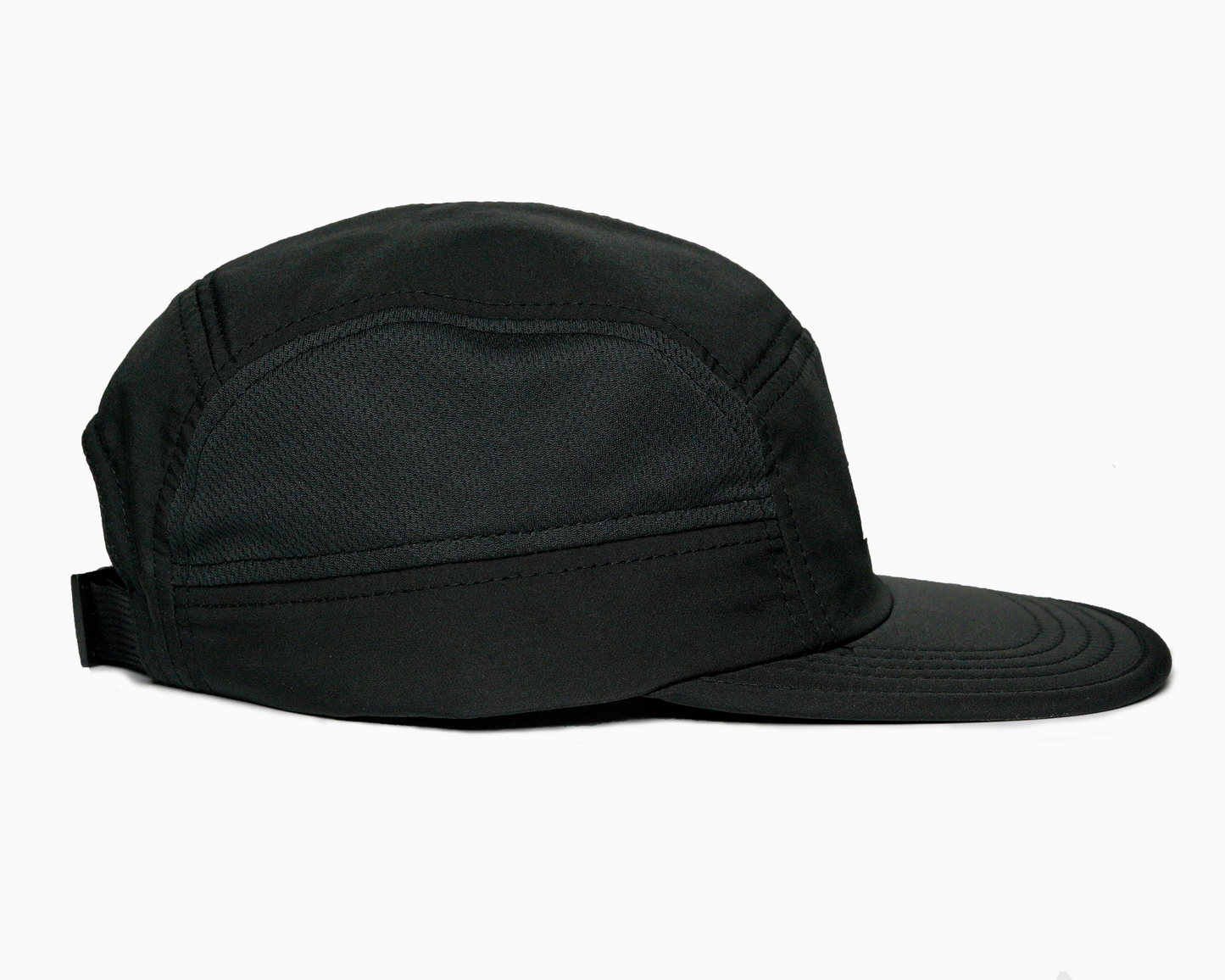 Pēsu black lightweight performance 8 panel cap with breathable mesh panels, quick-dry fabric, moisture-absorbing sweatband and minimalist design for sport and lifestyle. White pēsu box logo on frontpanel.