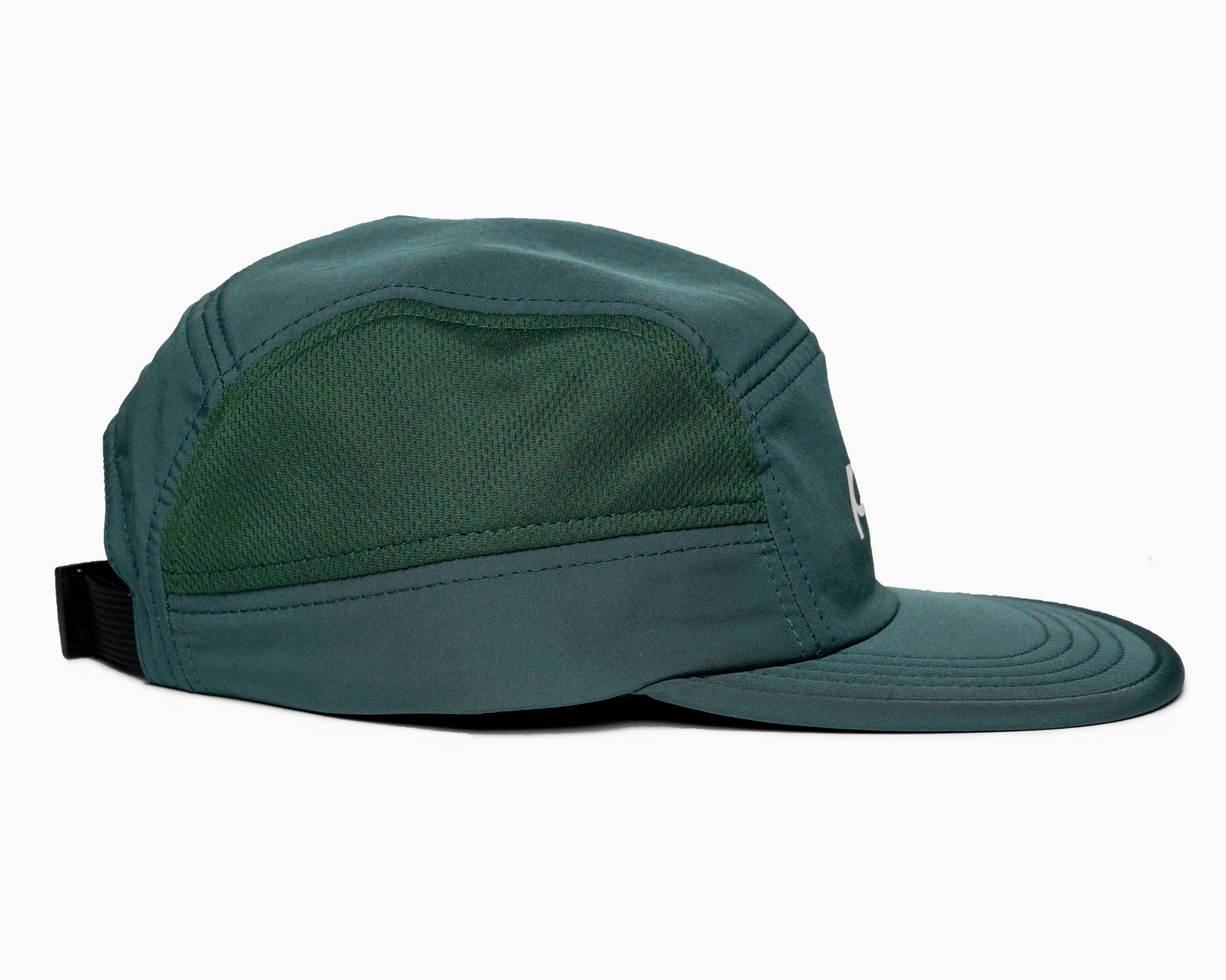 Pēsu teal green lightweight performance 8 panel cap with breathable mesh panels, quick-dry fabric, moisture-absorbing sweatband and minimalist design for sport and lifestyle. White pēsu box logo on frontpanel.